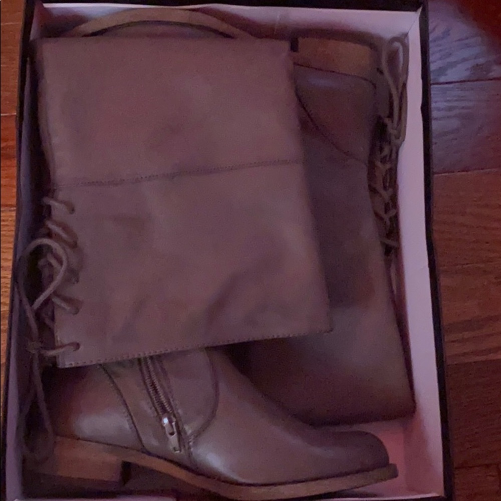 MIA BOOTS